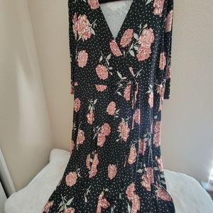 torrid, Dress, Size 2,  Faux wrap Black Polkadot with Mauve Flowers, Never Worn